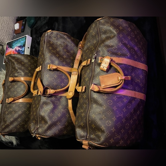 MEET YOUR NEW POSHER, 🧡 🧡FASHION IS ART AND LUV 🧡🧡 - Picture 3 of 17